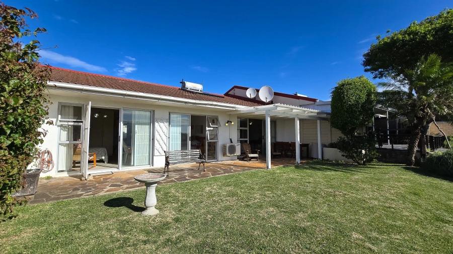 3 Bedroom Property for Sale in Gonubie North Eastern Cape